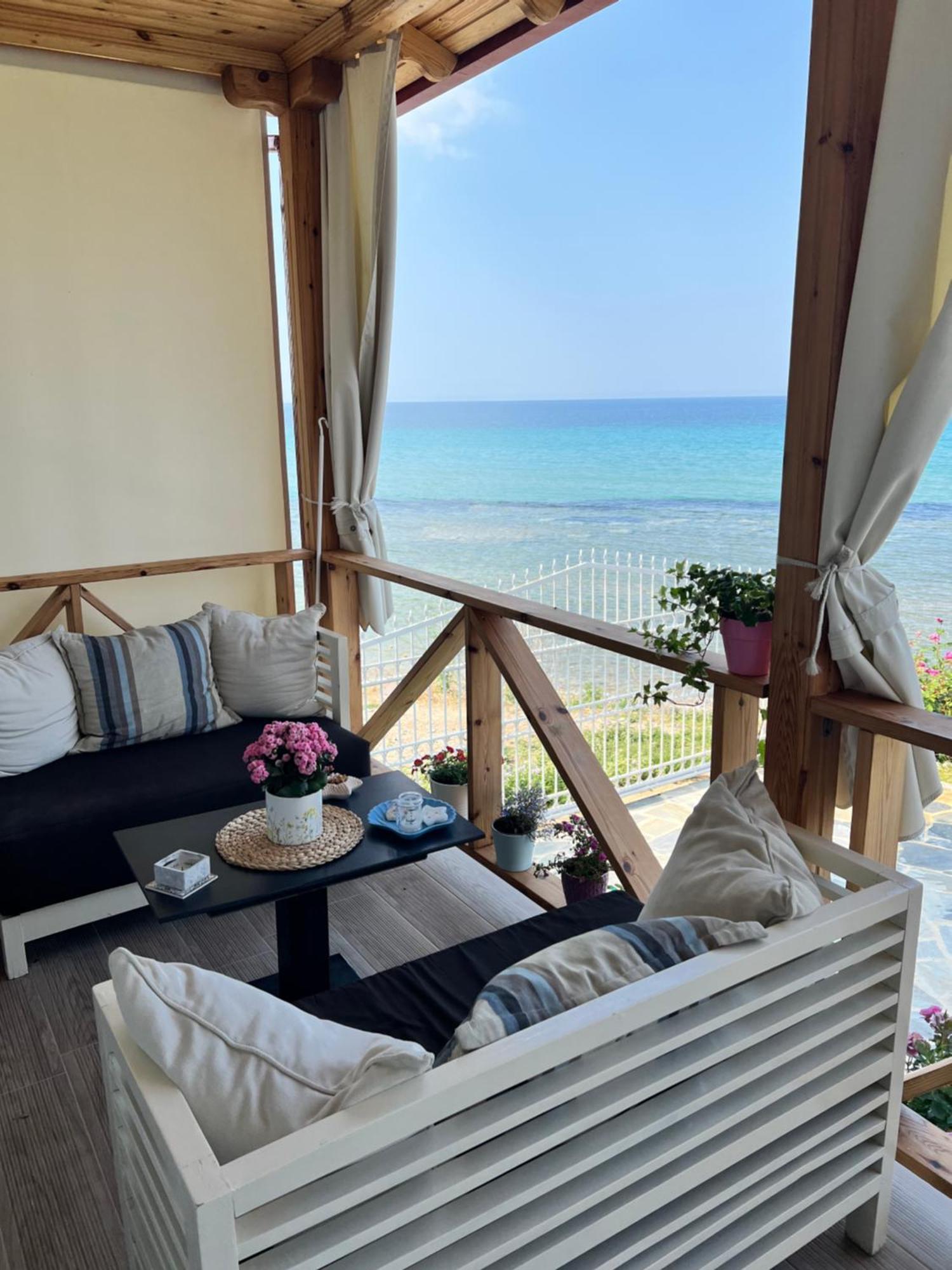 Beachfront Villa Athina Vergia Eksteriør bilde